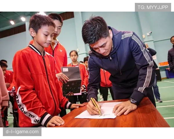 傅海峰打完比赛回家还得给娃换尿布？