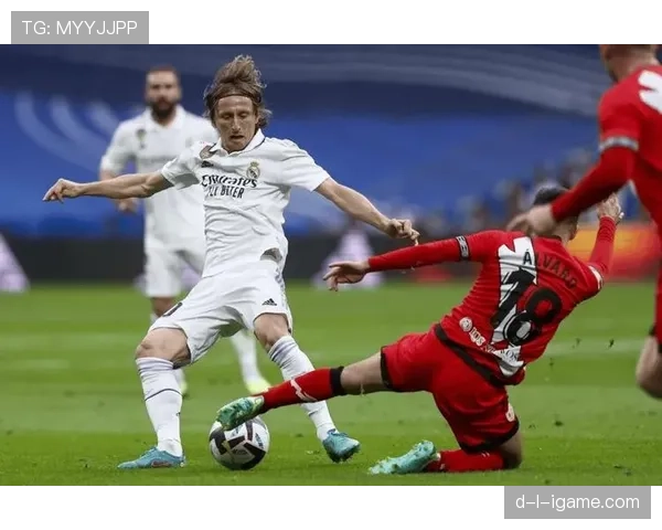 皇马关键战表现稳定性面临考验，对赛季争冠形势或将产生影响